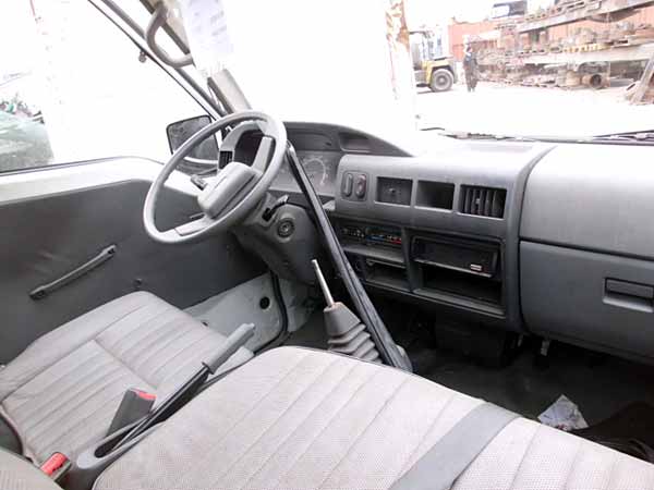 MAZA Mitsubishi L300 2009  USADO  EN DESARME