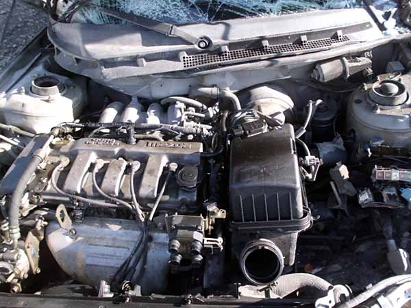 FOCO Mazda 626 1999  USADO  EN DESARME