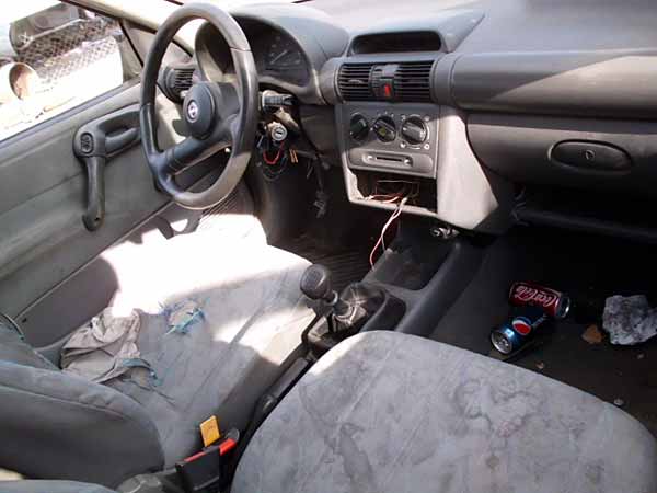 EJE Opel CORSA 1995  USADO  EN DESARME