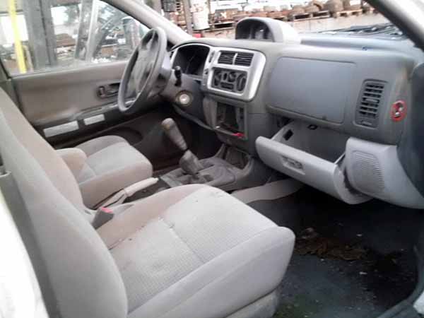  Mitsubishi MONTERO 2010    EN DESARME