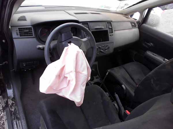  Nissan TIIDA 2012    EN DESARME