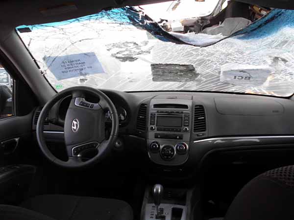  Hyundai SANTA FE 2012    EN DESARME