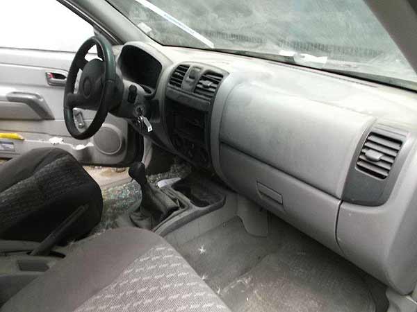  Chevrolet LUV 2009    EN DESARME