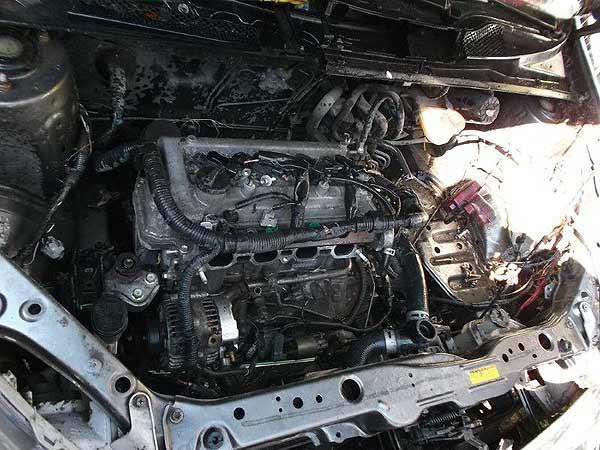  Toyota YARIS 2005    EN DESARME