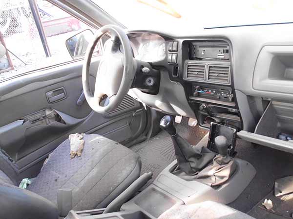  Chevrolet LUV 1999    EN DESARME