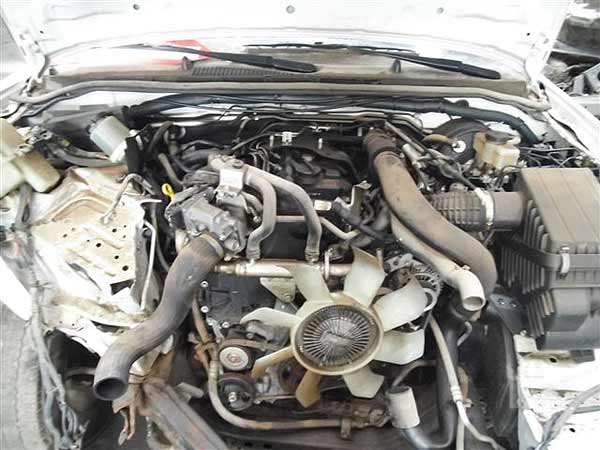  Nissan NAVARA 2012    EN DESARME