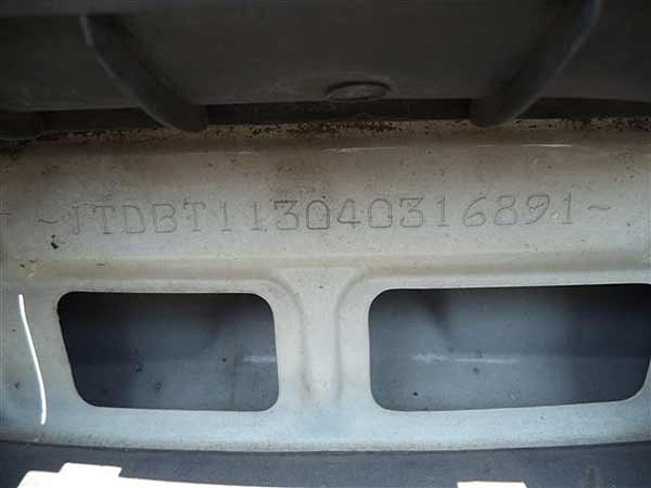  Toyota YARIS 2004    EN DESARME