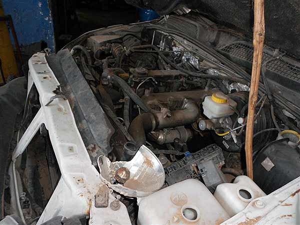  Mahindra PICK UP 2011    EN DESARME