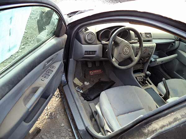  Mazda 3     EN DESARME