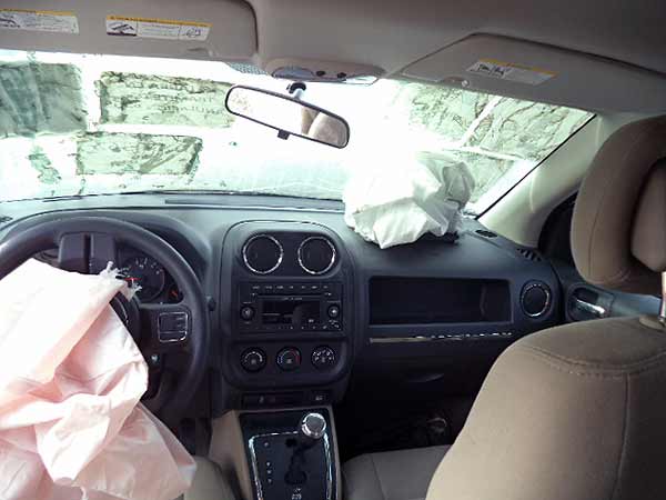  Jeep COMPASS 2012    EN DESARME