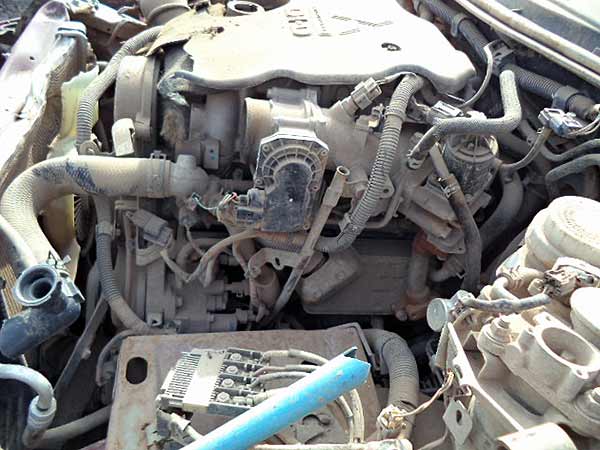  Mitsubishi L200 2011    EN DESARME