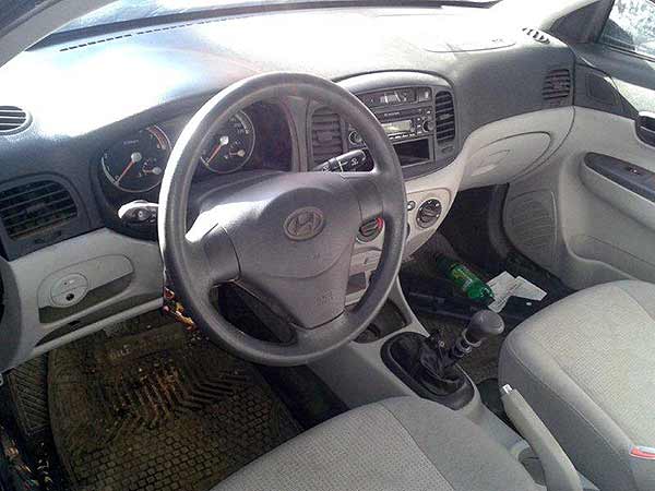  Hyundai ACCENT 2008    EN DESARME