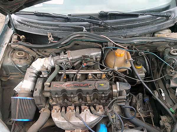  Chevrolet CORSA 2001    EN DESARME