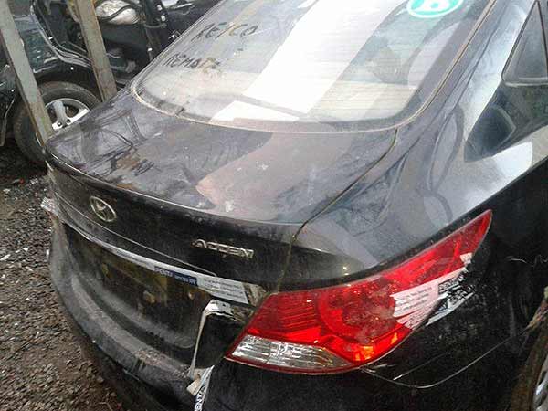  Hyundai ACCENT 2012    EN DESARME