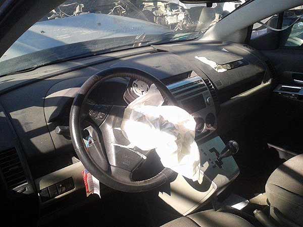  Mazda 5 2007    EN DESARME