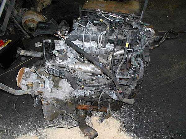 CARDáN Peugeot PARTNER 2011  USADO  EN DESARME