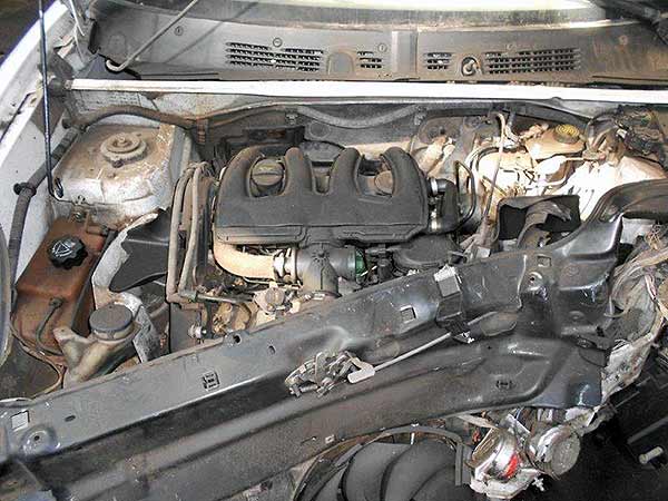  Peugeot PARTNER 2004    EN DESARME