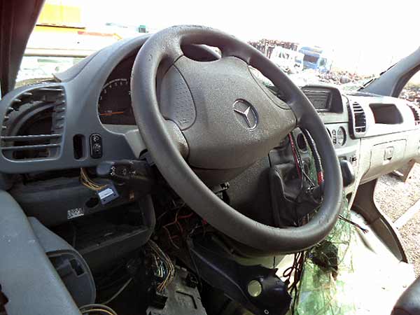  Mercedes-Benz Sprinter 2008    EN DESARME