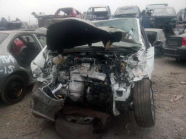 HOMOCINéTICA Peugeot 208 2014  USADA  EN DESARME