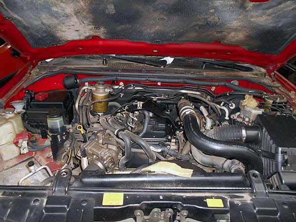  Nissan NAVARA 2010    EN DESARME