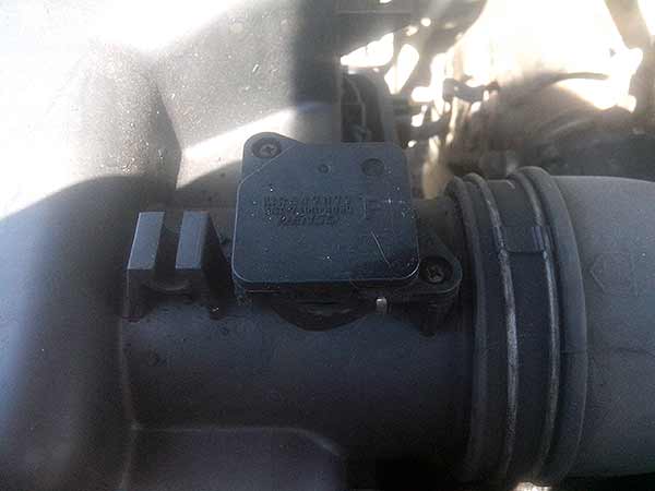  Mitsubishi L200 2011    EN DESARME