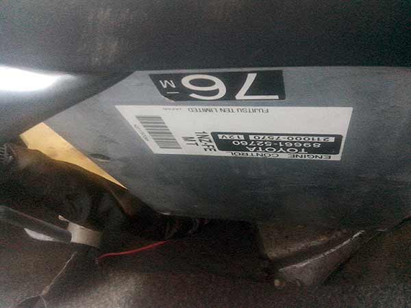  Toyota YARIS     EN DESARME