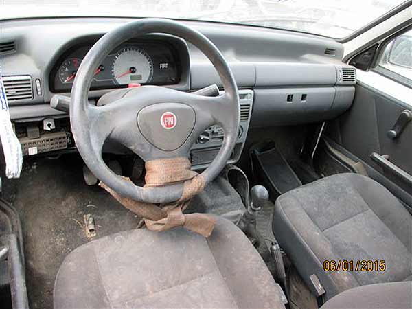 LLANTA Fiat UNO 2013  USADA  EN DESARME