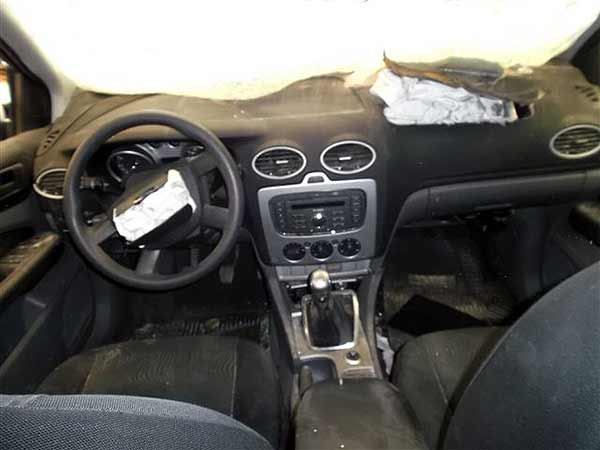  Ford FOCUS 2012    EN DESARME