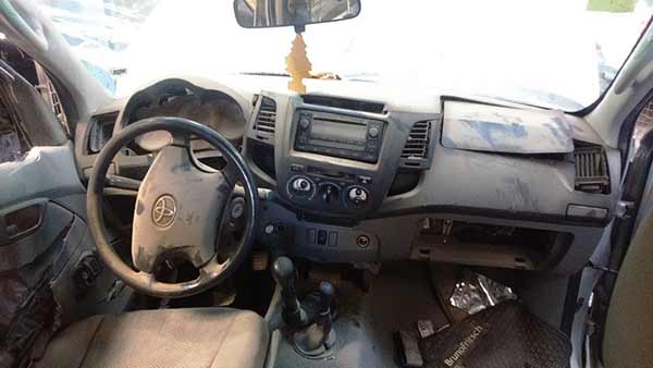  Toyota HILUX 2010    EN DESARME