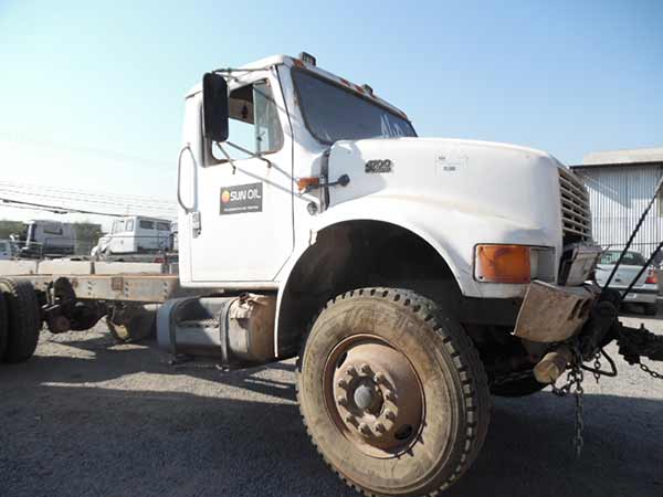 EJE International 4700 1998  USADO  EN DESARME