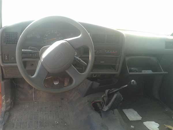  Toyota HILUX 1996    EN DESARME