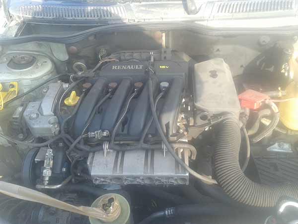  Renault MEGANE 2008    EN DESARME