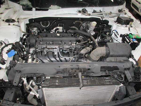  Hyundai VELOSTER 2013    EN DESARME