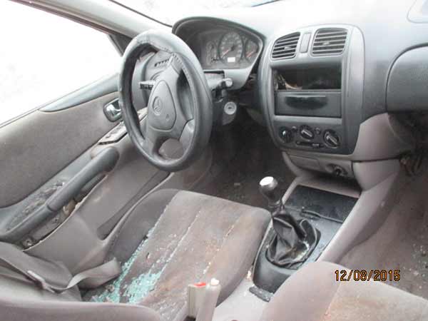 LLANTA Mazda 323 2002  USADA  EN DESARME
