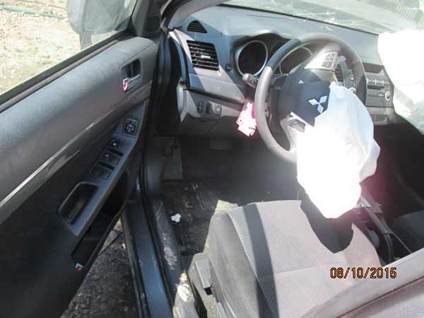 CARROCERíA PARA CAMIóN Mitsubishi LANCER 2012  USADA  EN DESARME