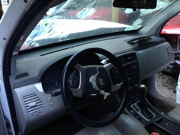  Suzuki XL7 2009    EN DESARME