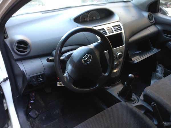 Toyota YARIS 2008    EN DESARME