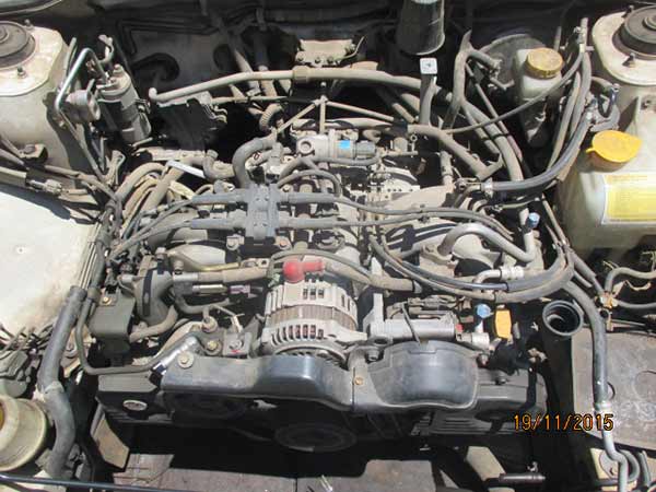  Subaru OUTBACK 2000    EN DESARME