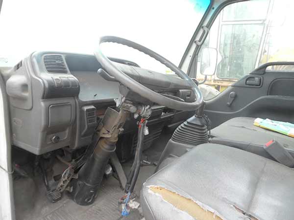  Chevrolet NKR 2001    EN DESARME