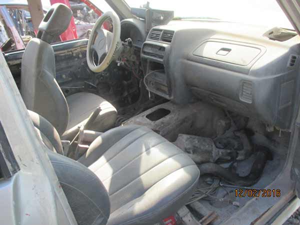  Suzuki VITARA 2003    EN DESARME