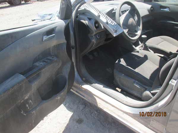  Chevrolet SONIC 2013    EN DESARME