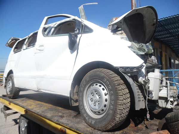  Hyundai H1 2012    EN DESARME