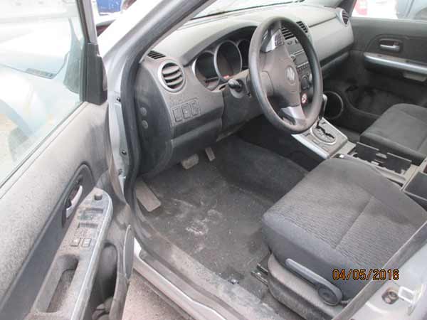 FOCO Suzuki GRAND NOMADE 2014  USADO  EN DESARME