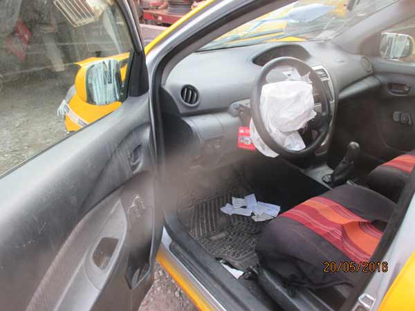  Toyota YARIS 2012    EN DESARME