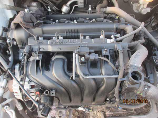  Hyundai VELOSTER 2013    EN DESARME