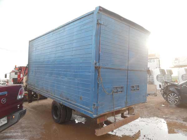  Mitsubishi CANTER 2004    EN DESARME