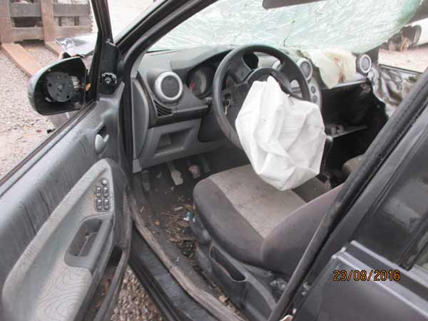 CARROCERíA PARA CAMIóN Ford FIESTA 2008  USADA  EN DESARME