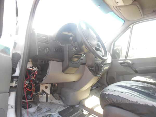 BOMBA ELEVADORA Mercedes-Benz Sprinter 2013  USADO  EN DESARME