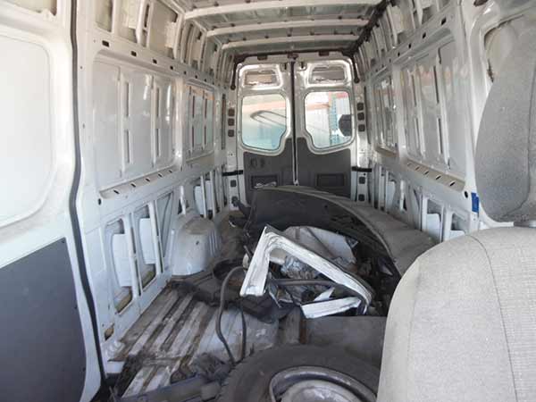  Mercedes-Benz Sprinter 2015    EN DESARME
