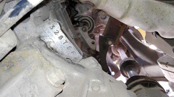 COMPRESOR AIRE ACONDICIONADO Toyota COROLLA 2010  USADO  EN DESARME